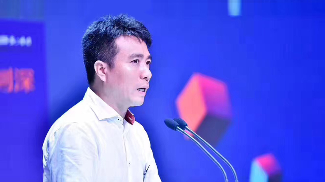 第二届-凤岗天安数码城总经理余安定